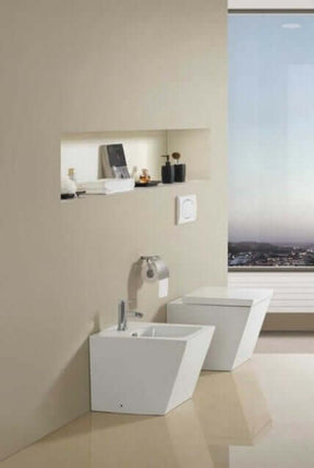 Coppia Sanitari Design Squadrato Sospesi / A Terra Filo Muro Sanitari A Terra