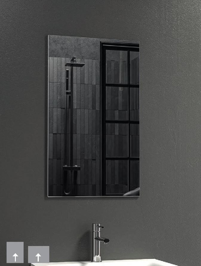 Specchio rettangolare per bagno
