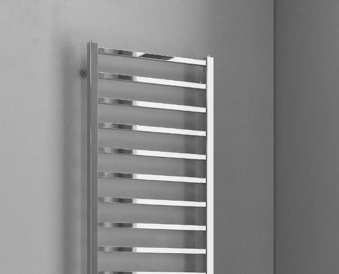 Termoarredo Scaldasalviette Cromato Design Moderno - Karnak