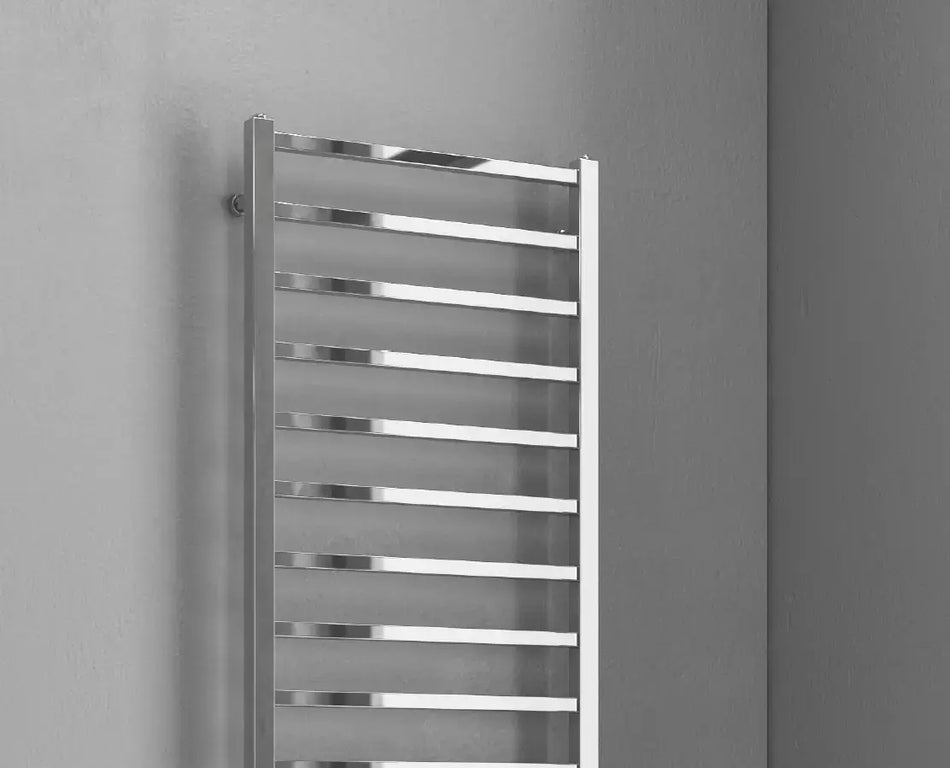 Termoarredo Scaldasalviette Cromato Design Moderno - Karnak